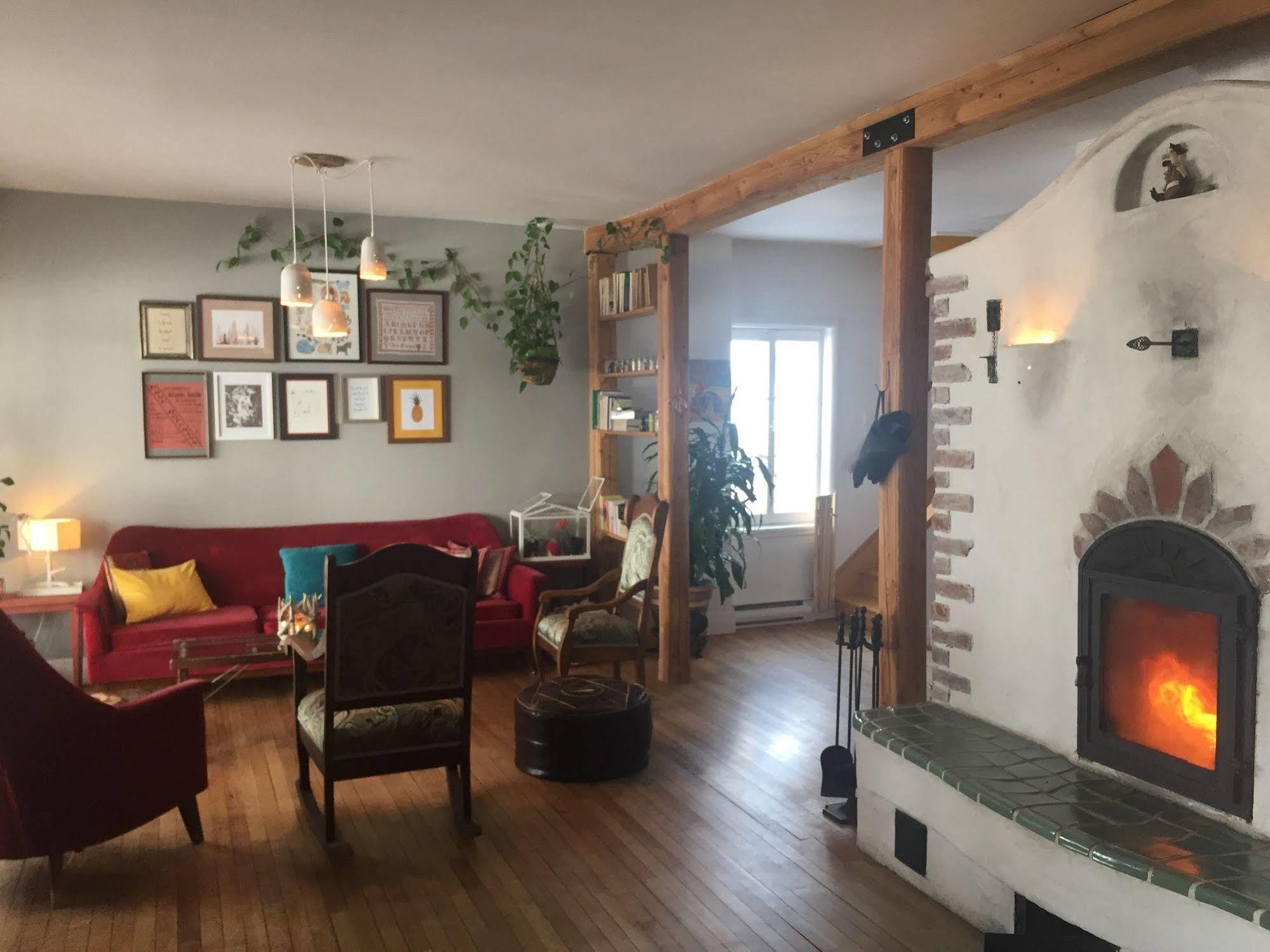 Almatoit Bed & Breakfast Екстериор снимка